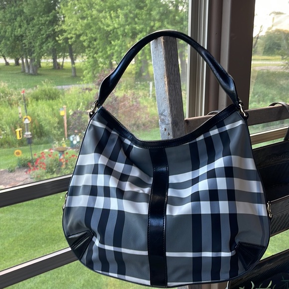 Rare Authentic Vintage Burberry White/Black/Gray Nylon Nova Check Hobo - Picture 2 of 12